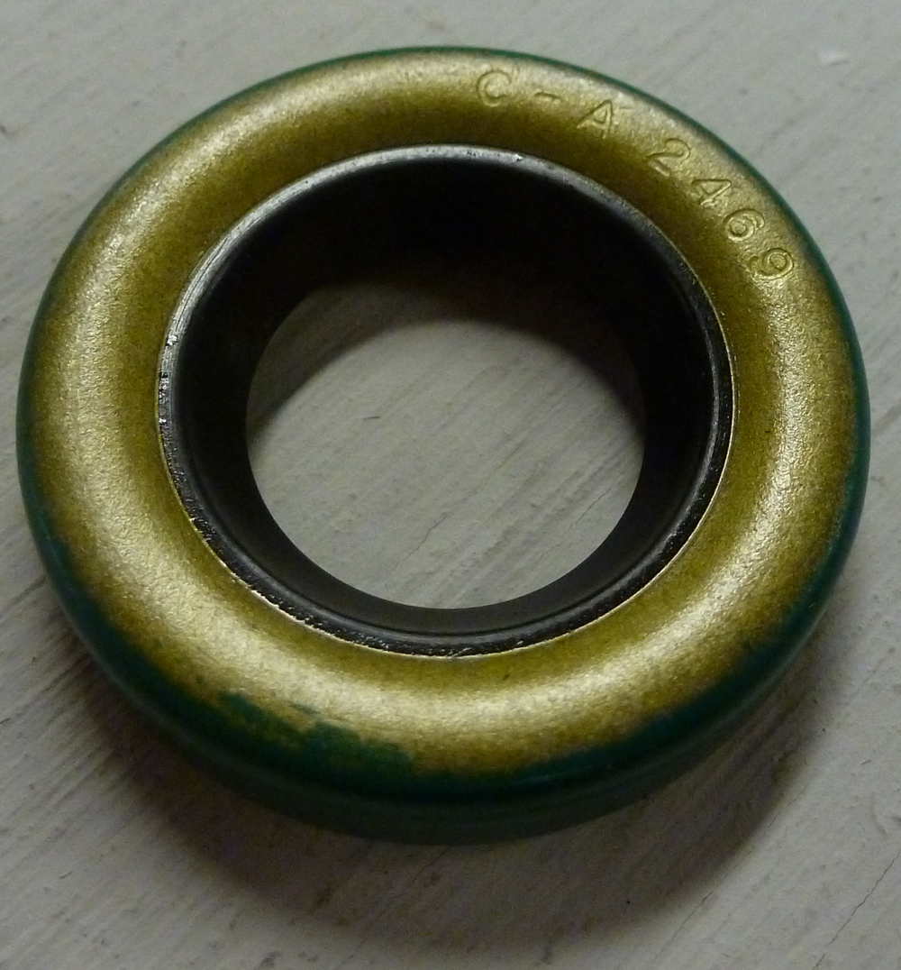 D20 Shift Rail Seal, each