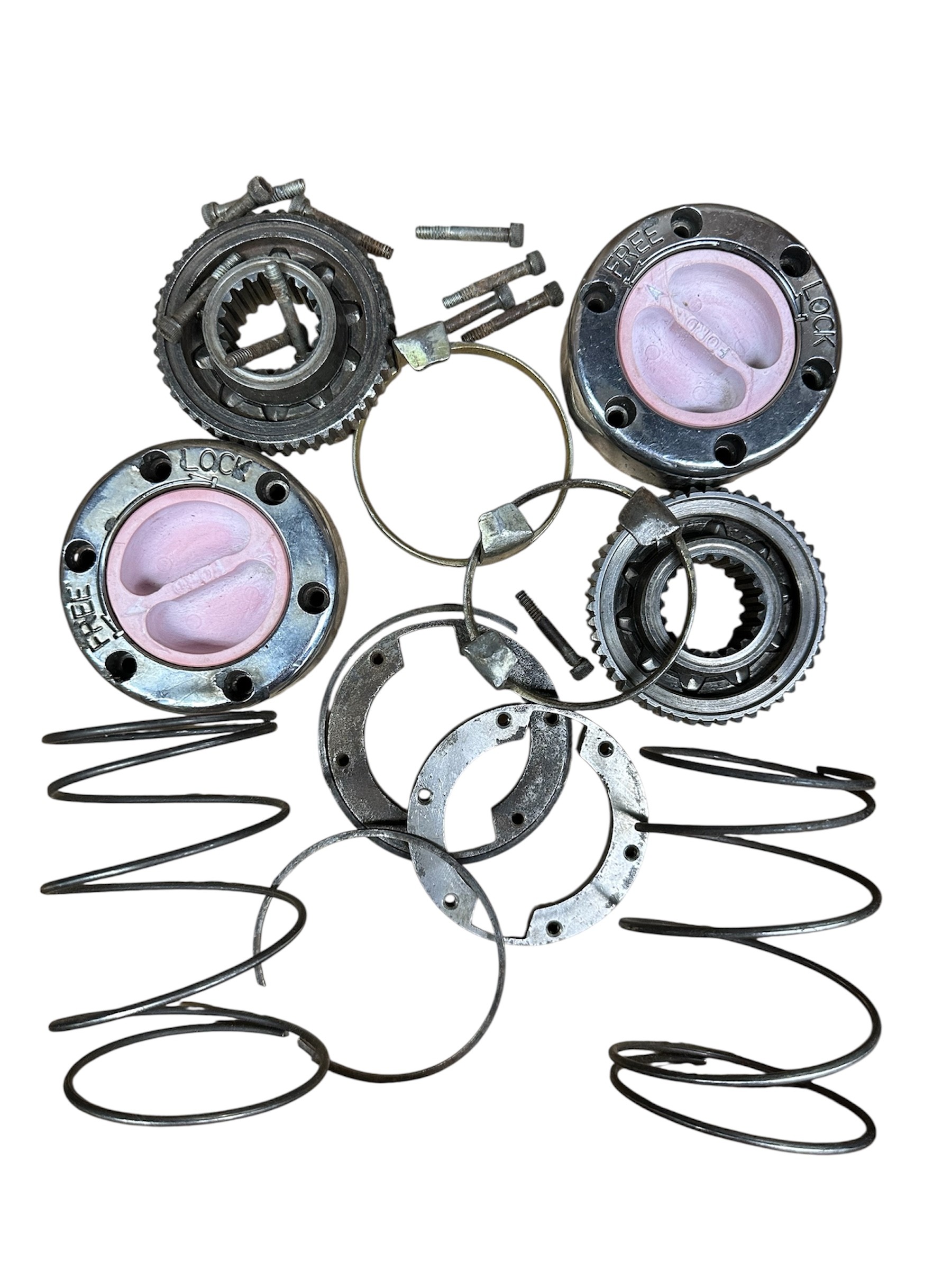 1978-79  Lock Out Hubs Complete, Pair
