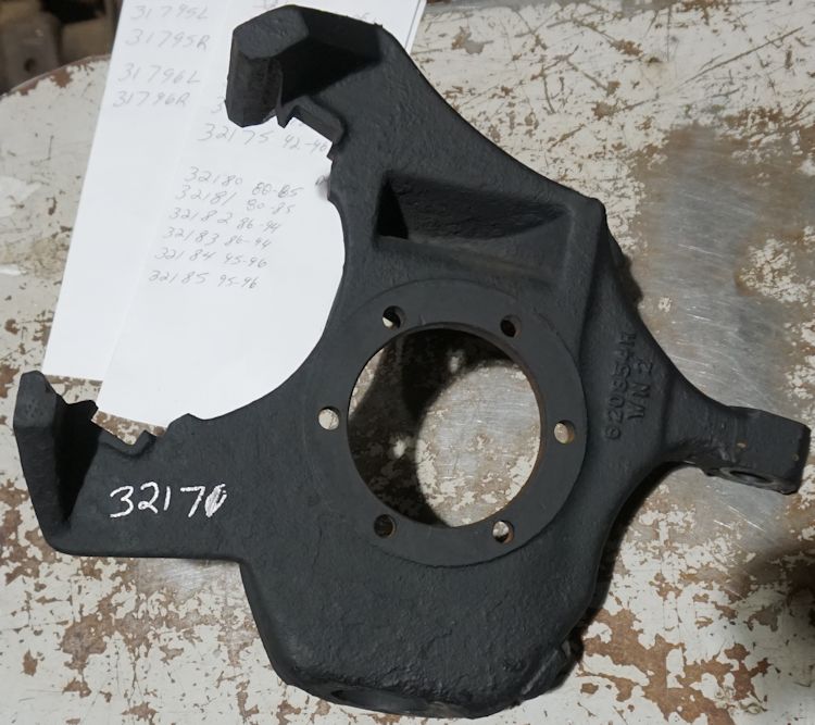 80-86 Right Hand Steering Knuckle