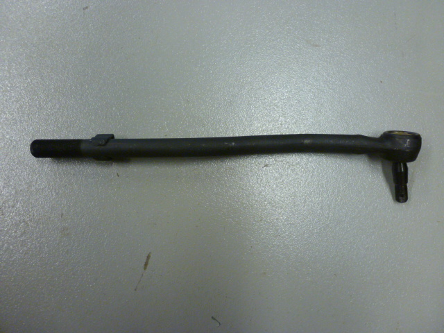 Left Hand Outer Tie Rod, 1976 - 77