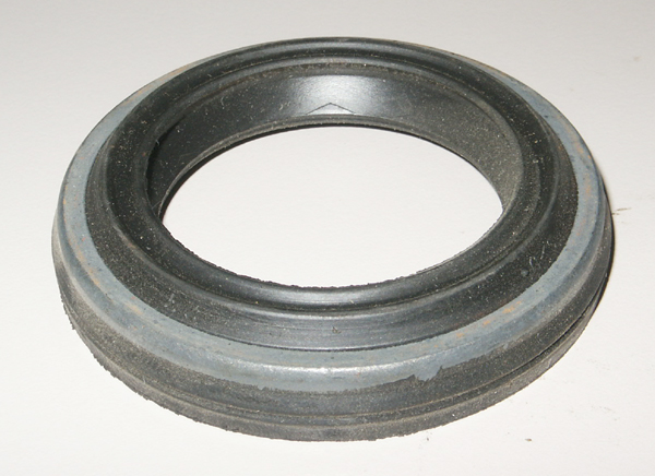 D50 TTB Spicer Right Inner Axle Seal, 1980-82