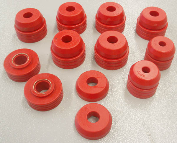 1980-1996 Ford BRONCO Body Mount Bushings, Red