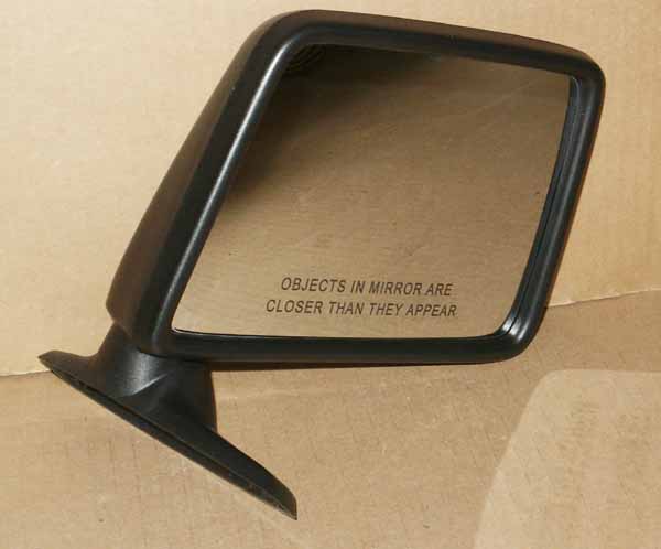 1983-1992 Ford Bronco II and Ranger Manual Paddle Style Mirror, Right