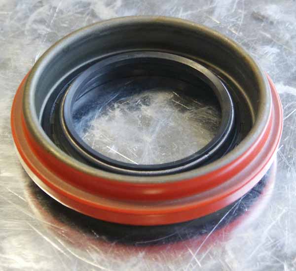 D70 Pinion Seal