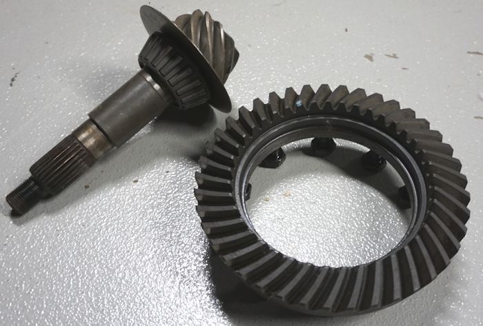 Dana 30 4.10 Ring and Pinion-Broncograveyard.com