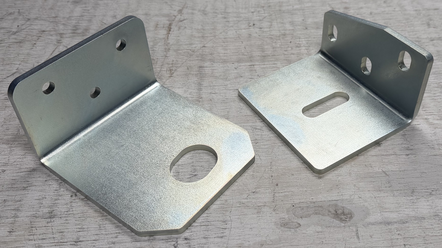 Ford NP 205 Side Brackets