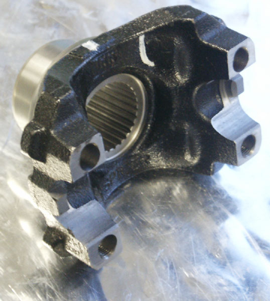 D70 1350 Yoke U-bolt Style