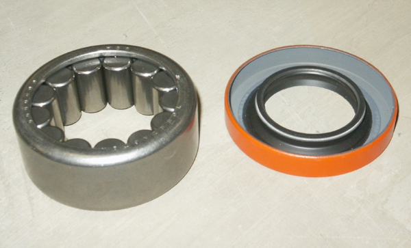 D60 Semi-Float Axle Bearing & Seal, Each