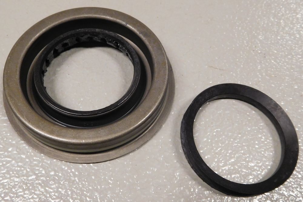 1999-2010 Ford Super Duty Front Pinion Seal