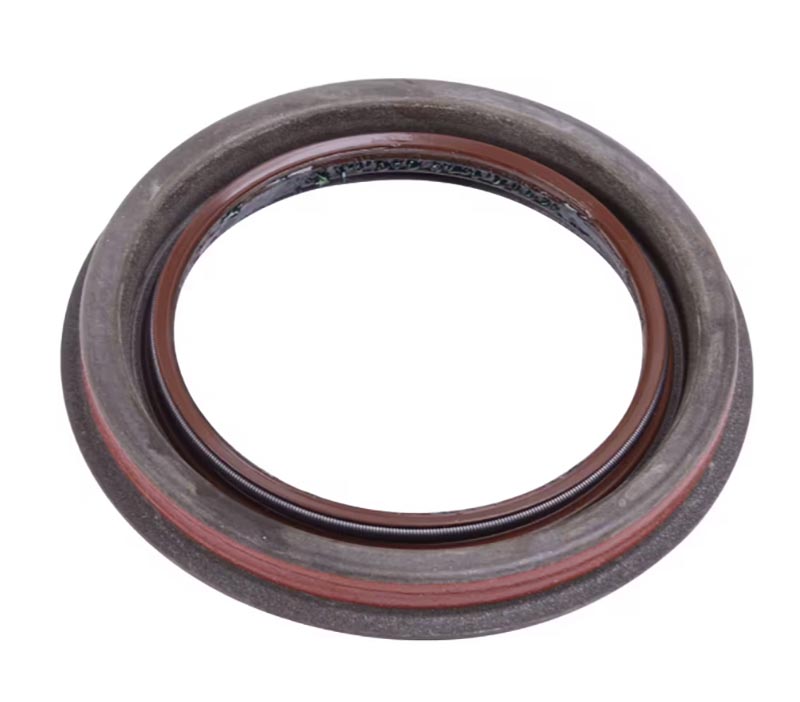 D60 Rear Hub Oil Seal - 4x4