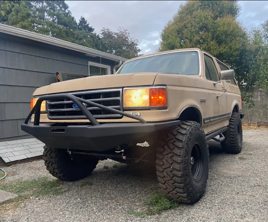 1987-91 Bronco & F150 RockSolid Prerunner Front Winch Bumper