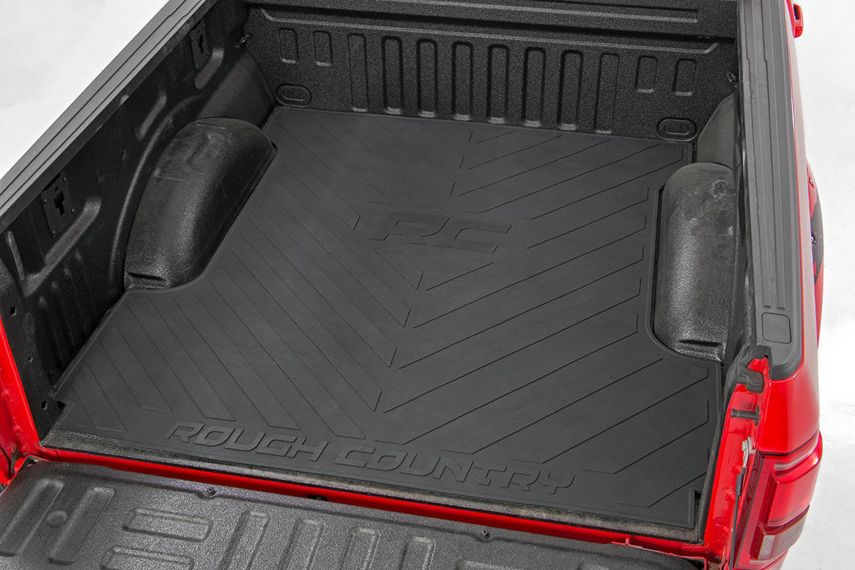 04-14 F150 Rough Country Rubber Bed Mat