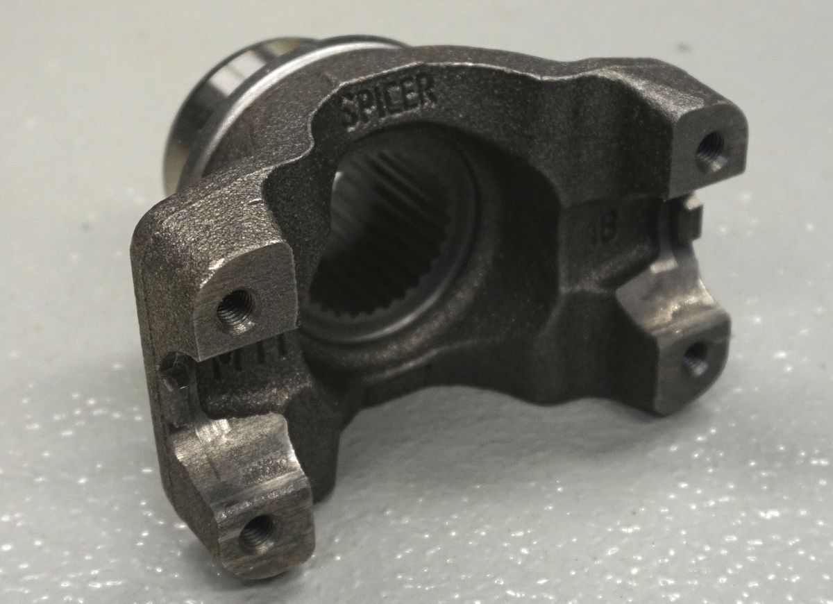 Spicer D60 & D70 Pinion Yoke with Yoke Straps,1330 Series