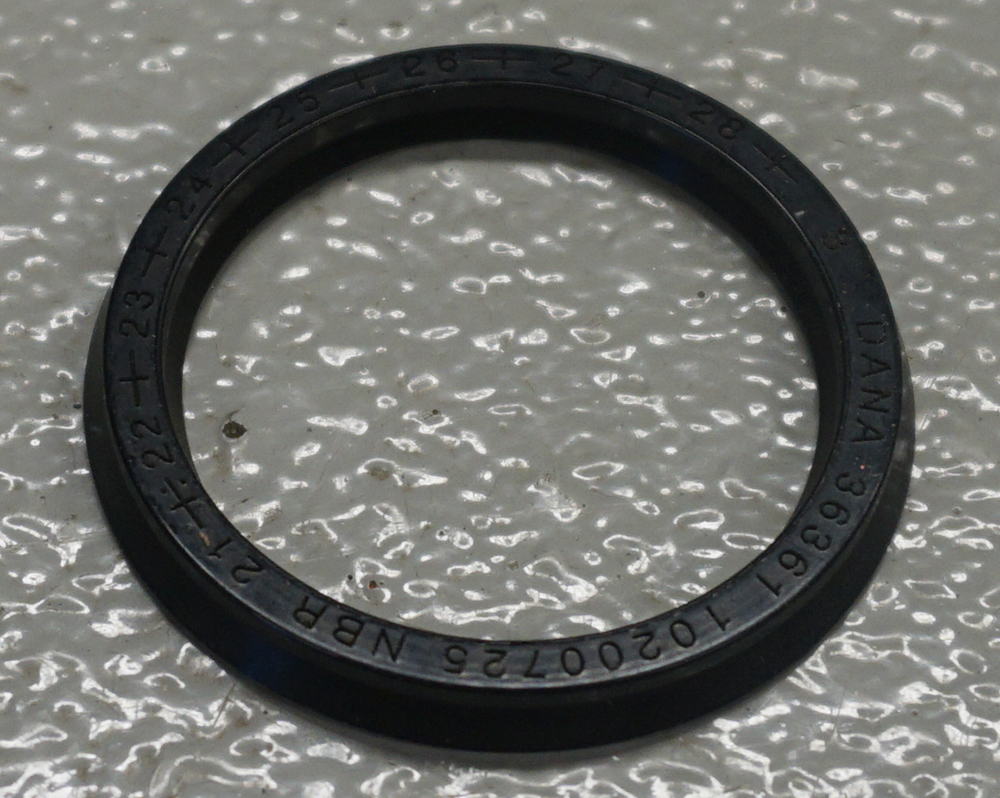 D44 Axle Spindle SMALL Seal