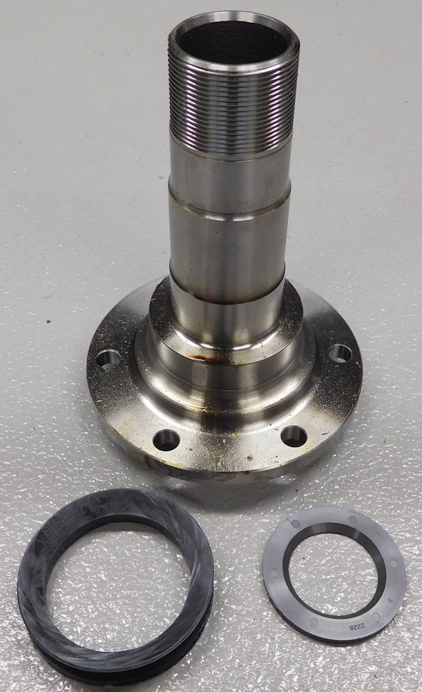 D44 OE Spicer Disk Brake Conversion Spindle