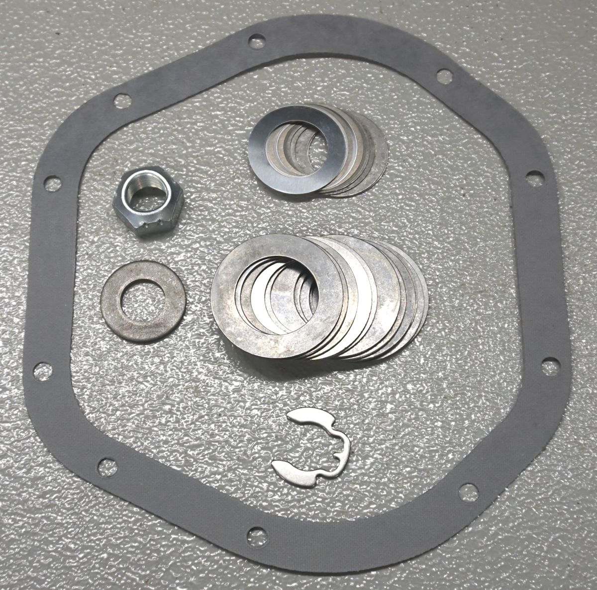 D44 93up OE Spicer Pinion Bearing Adjustment Shim Kit