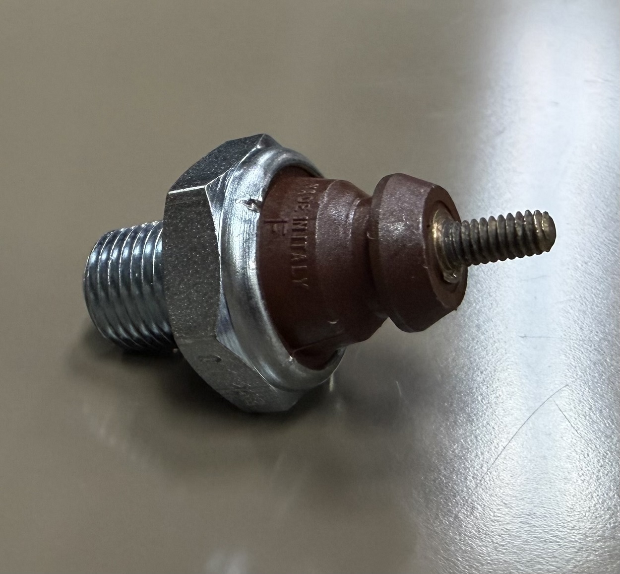 1985-87, 1990-96 Ford Truck Walker Products Oil Pressure Switch